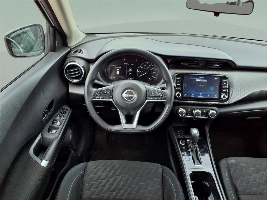 Used 2023 Nissan Kicks SV FWD image 9