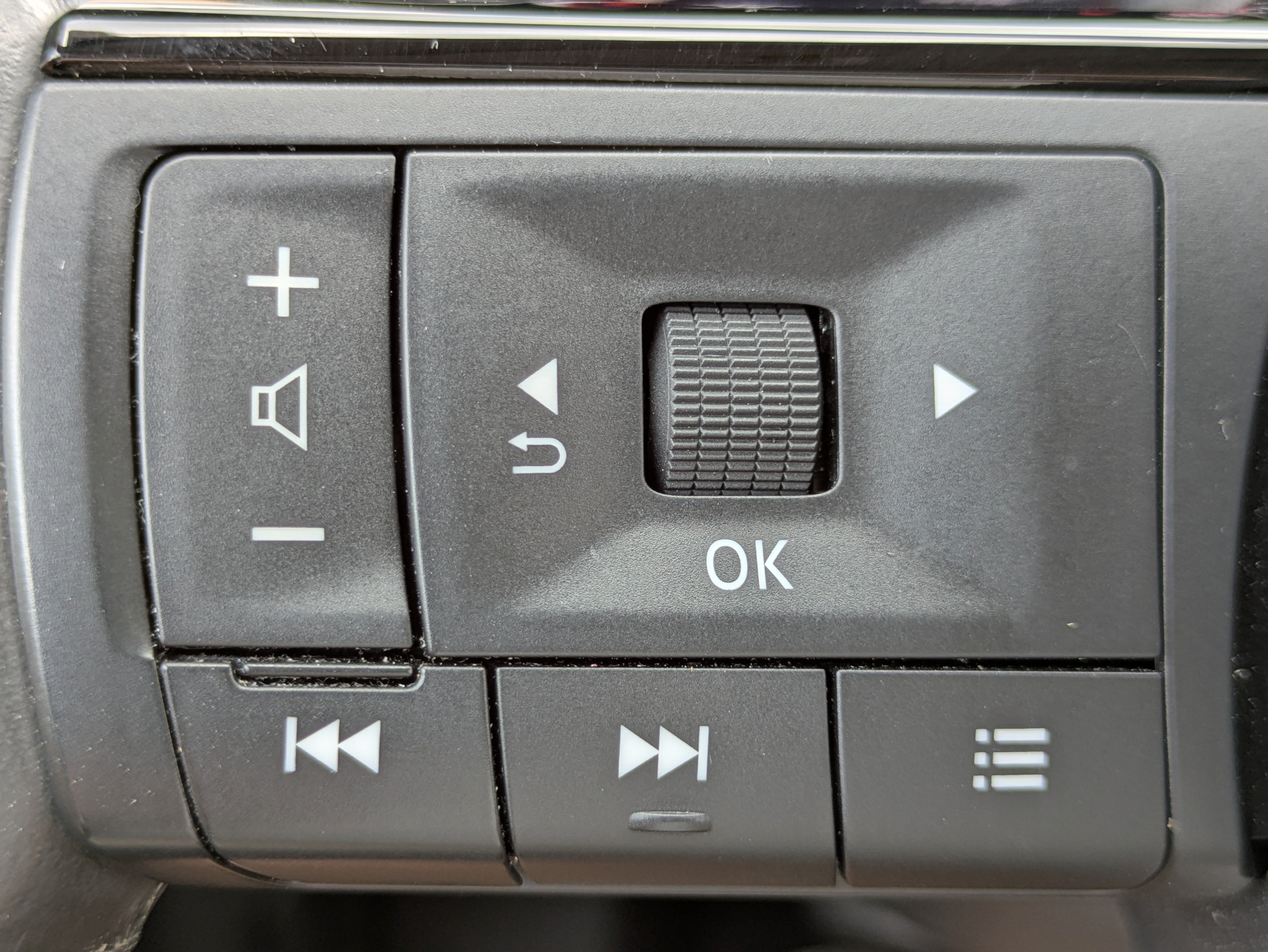 Used 2023 Nissan Rogue Platinum w/ Platinum Premium Package FWD image 21