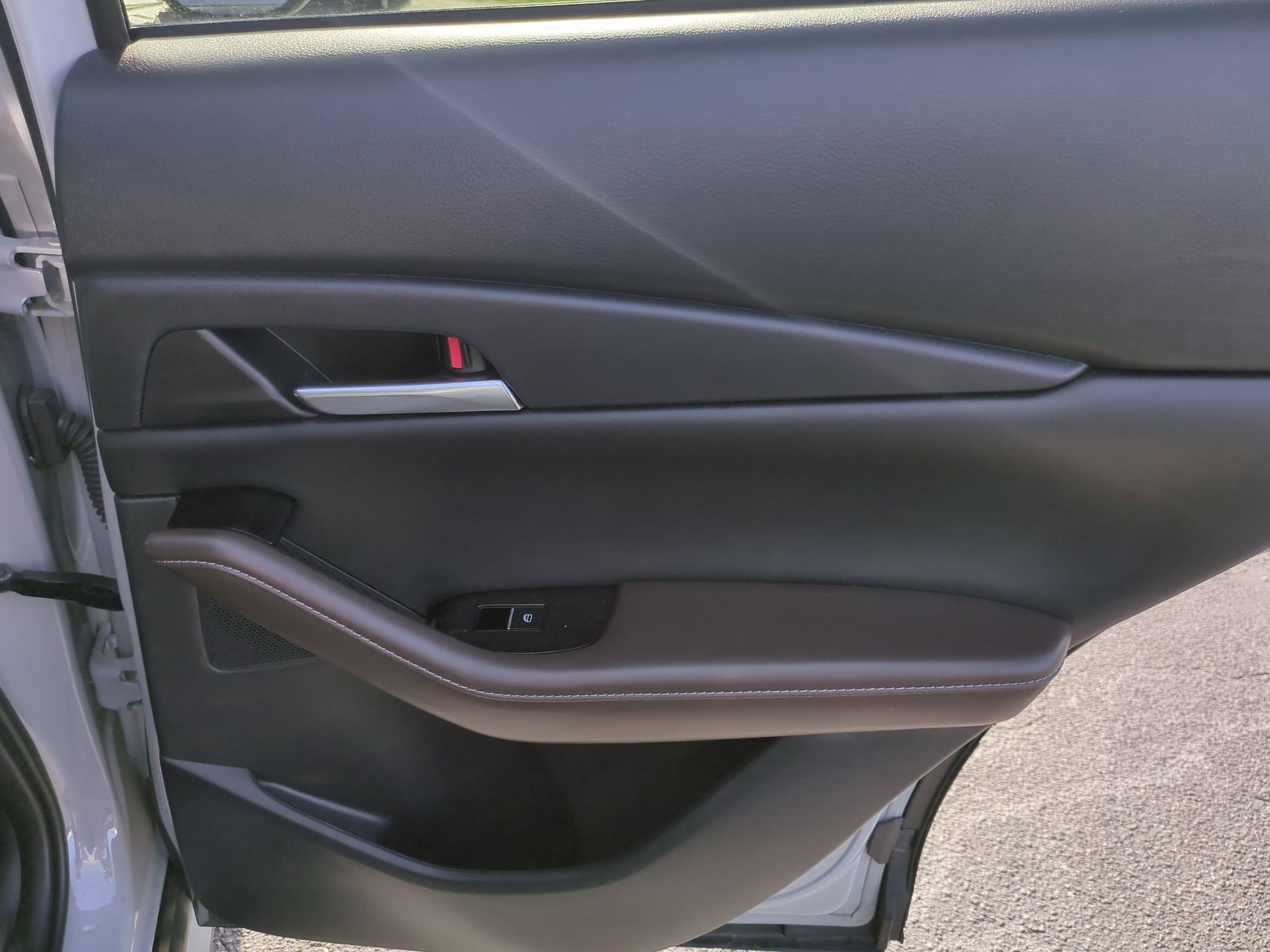 Certified 2025 MAZDA CX-30 AWD 2.5 S w/ Premium Package image 35