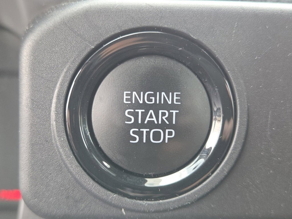 Used 2024 Toyota Tacoma SR5 image 32