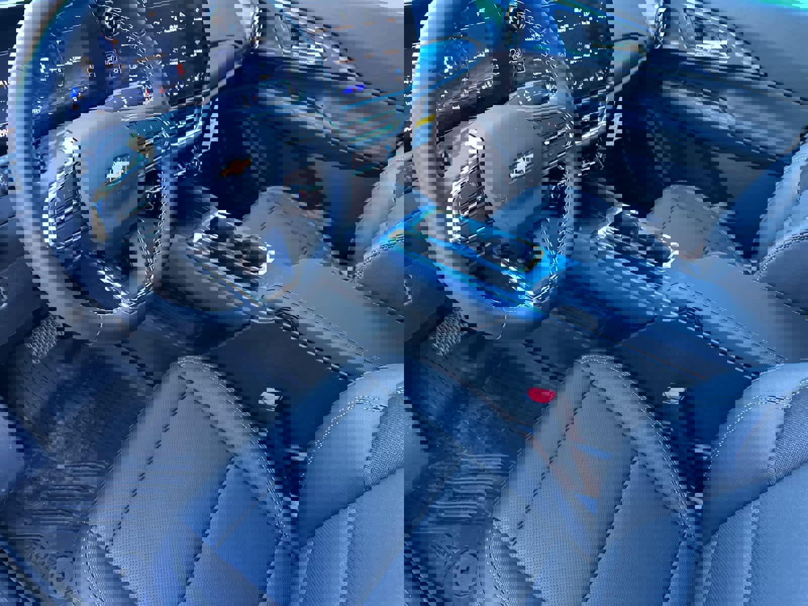 New 2026 Chevrolet Equinox EV LT image 9