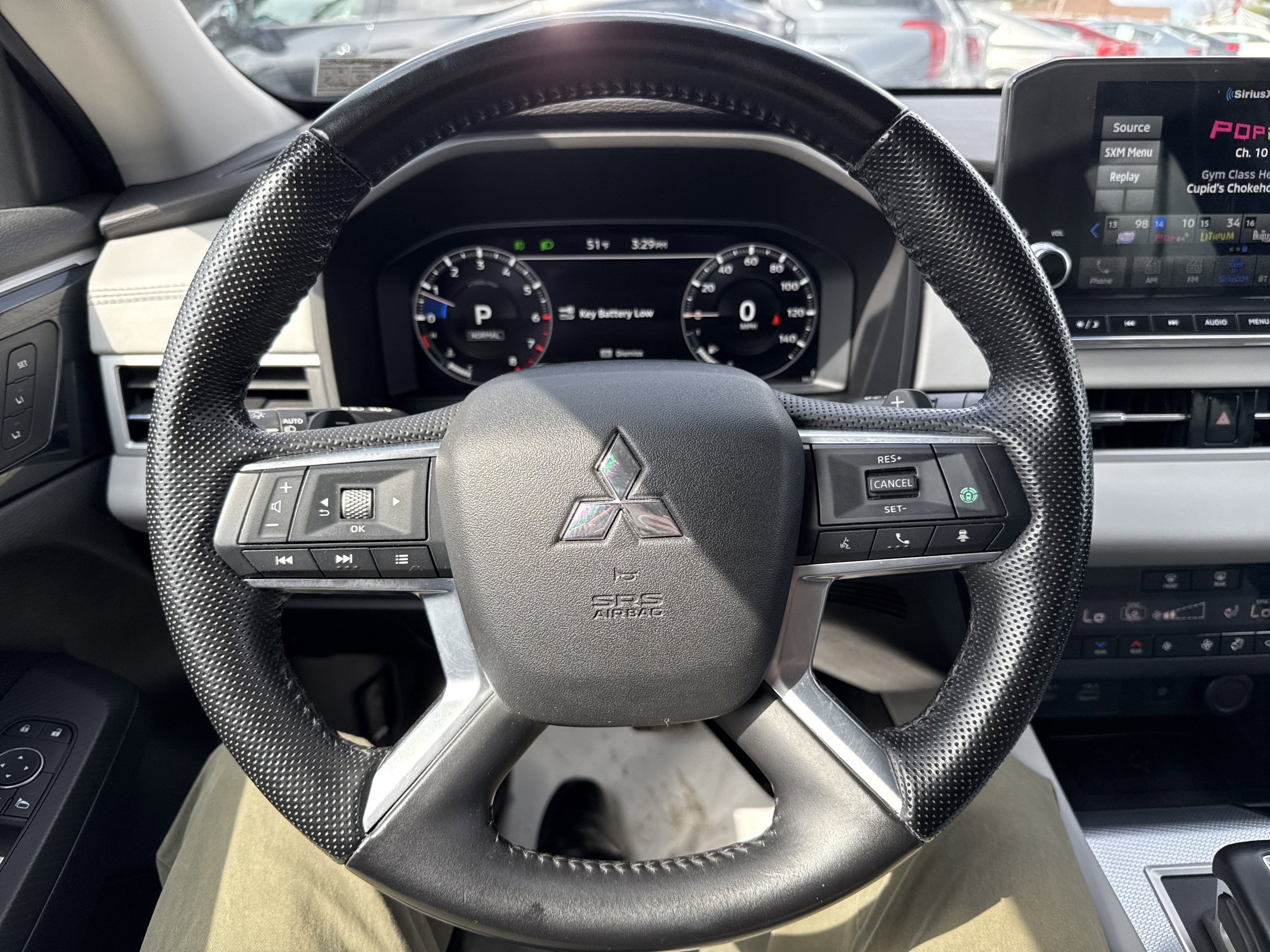 Used 2022 Mitsubishi Outlander SEL image 17