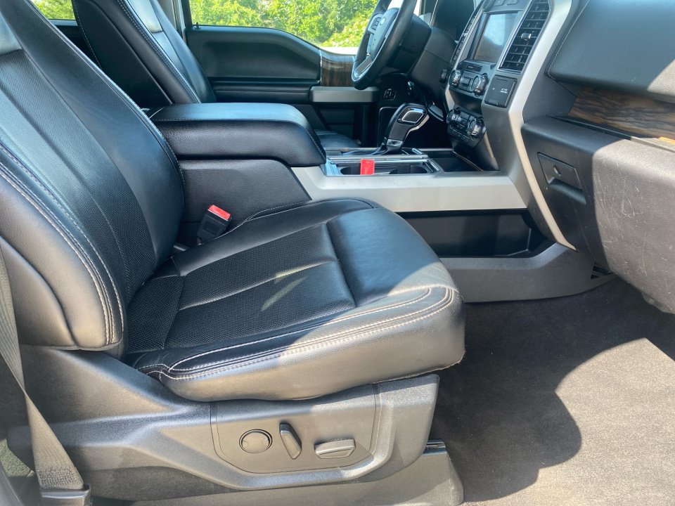 Used 2019 Ford F150 Lariat AWD/4WD image 32