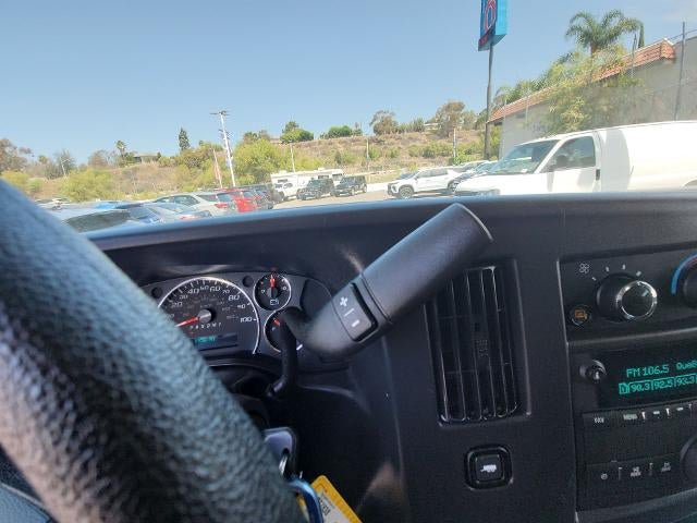 Used 2025 Chevrolet Express 2500 w/ Driver Convenience Package RWD image 15