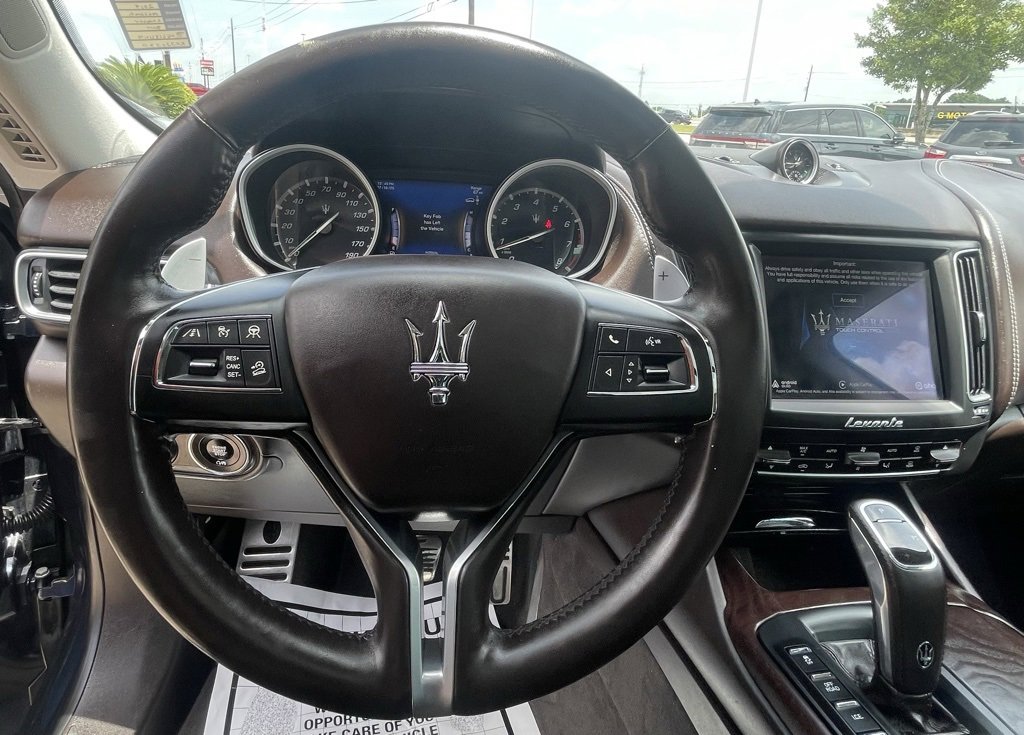 Used 2019 Maserati Levante GranLusso image 19