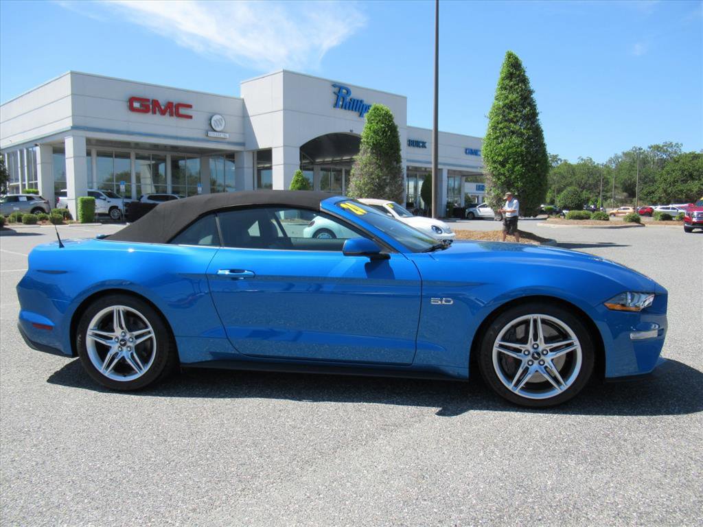 Used 2020 Ford Mustang GT Premium w/ GT Performance Package RWD image 2