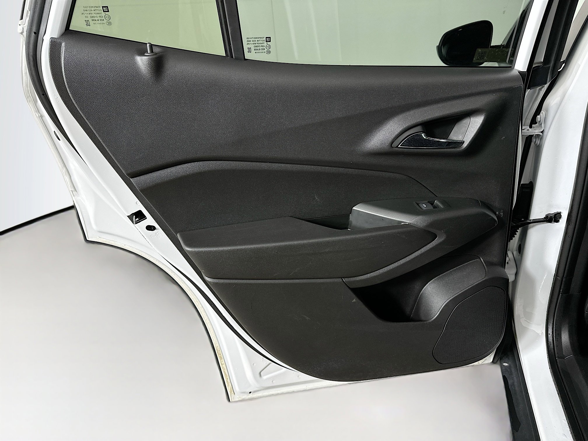 Used 2025 Chevrolet Trax LT image 25