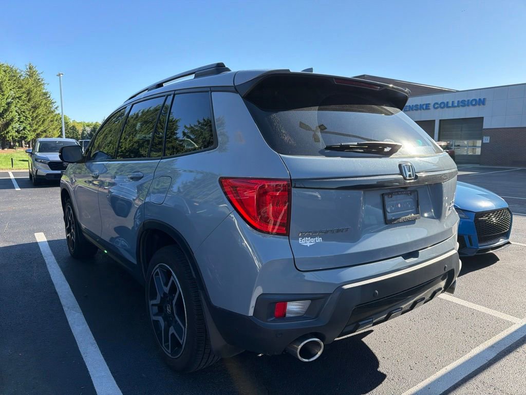 Used 2022 Honda Passport Elite image 2