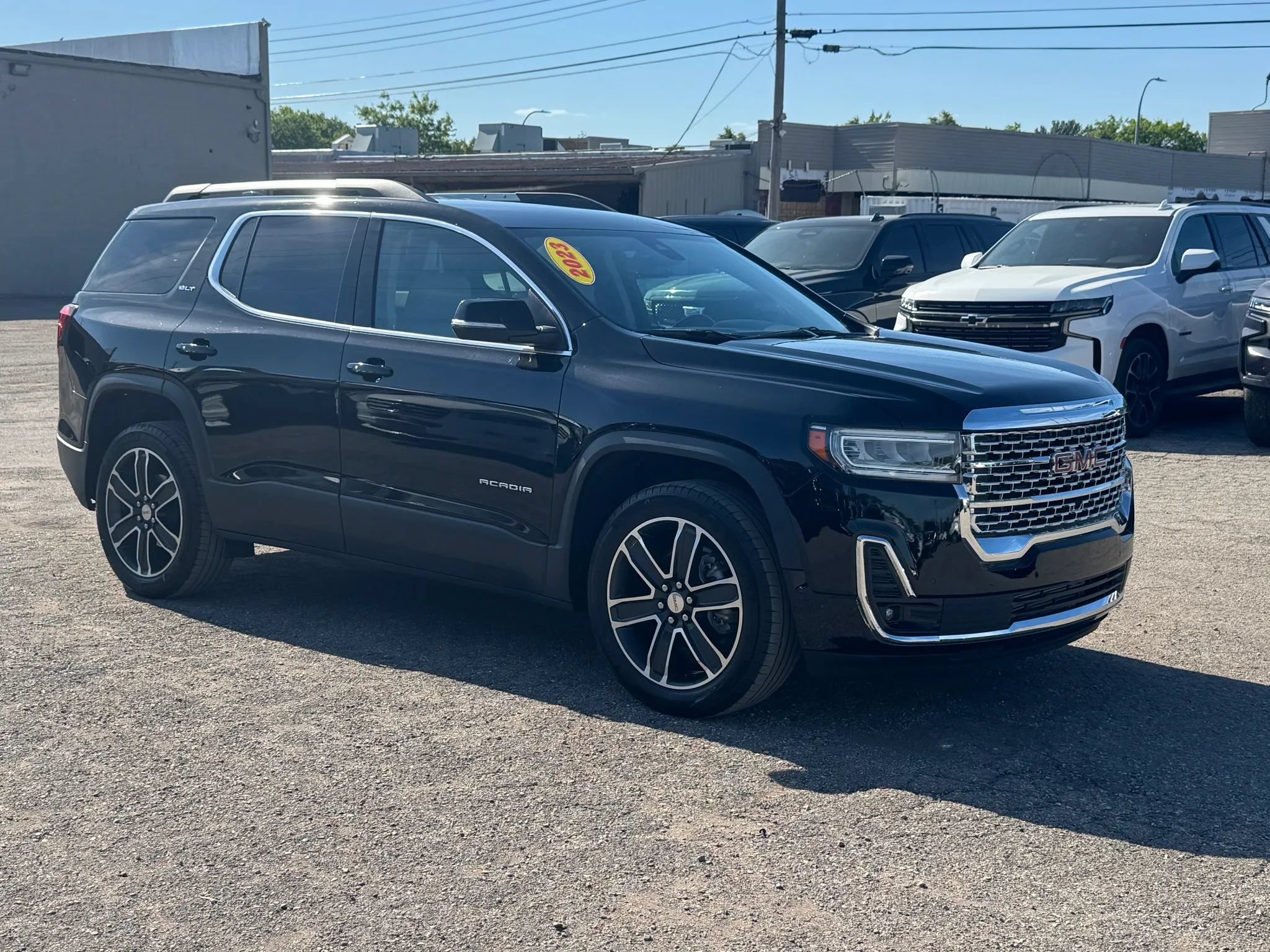 Used 2023 GMC Acadia SLT w/ Preferred Package AWD/4WD image 11