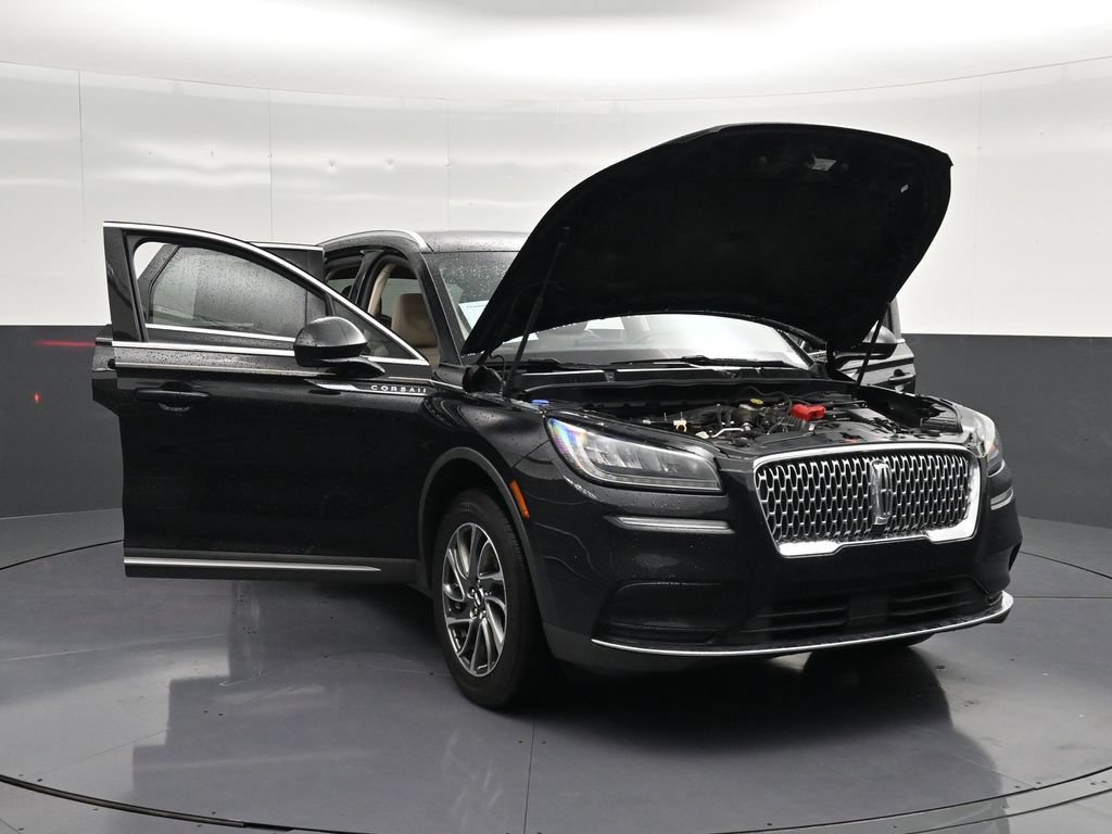 Used 2021 Lincoln Corsair AWD w/ Equipment Group 101A image 35