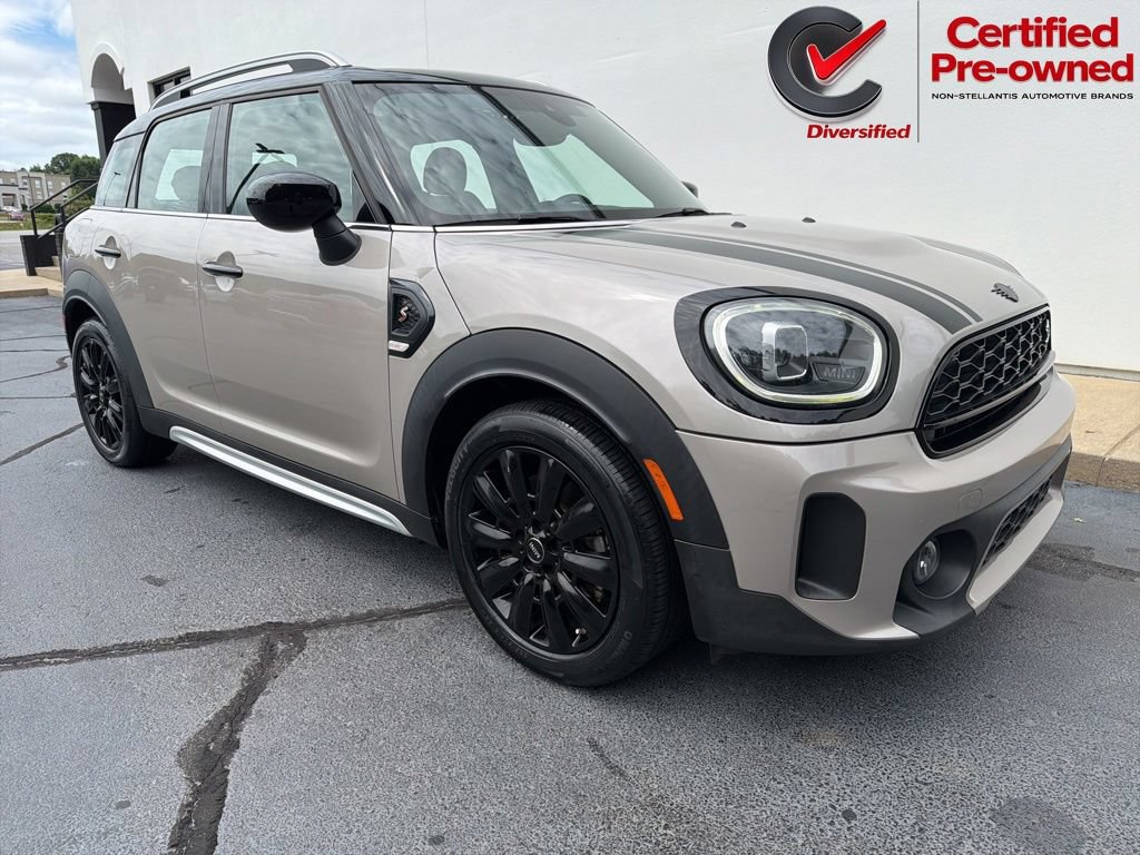 Used 2023 MINI Cooper Countryman S FWD image 2