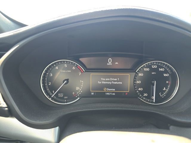 Used 2023 Cadillac XT4 Premium Luxury image 9