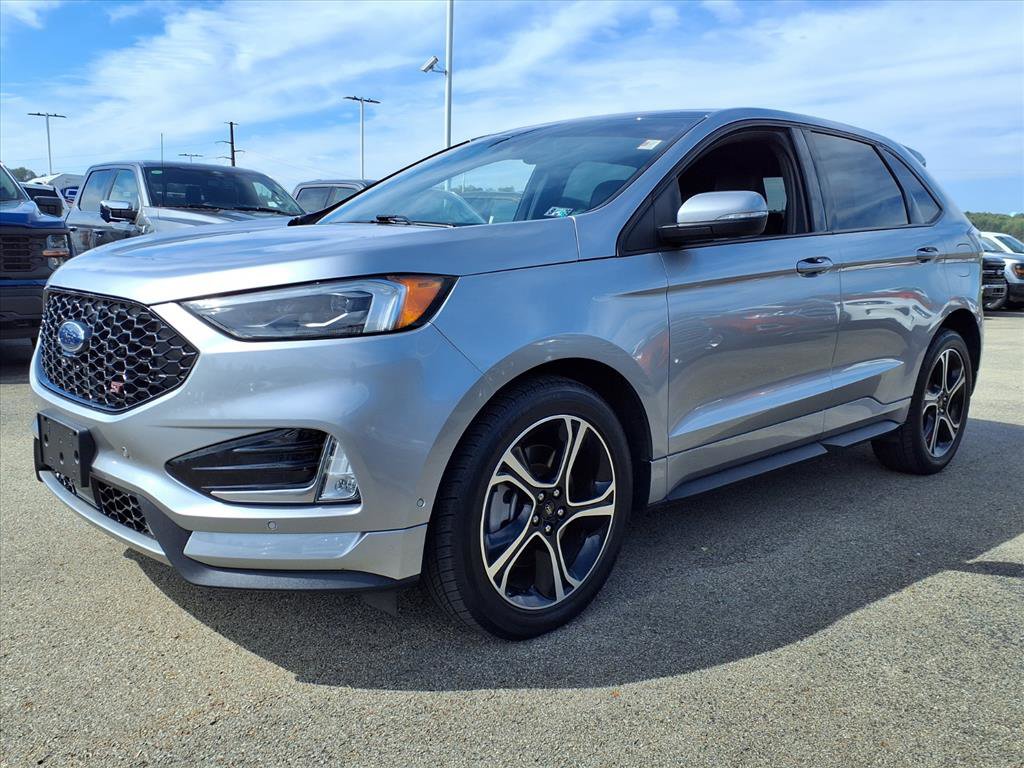 Certified 2021 Ford Edge ST w/ Equipment Group 401A image 5