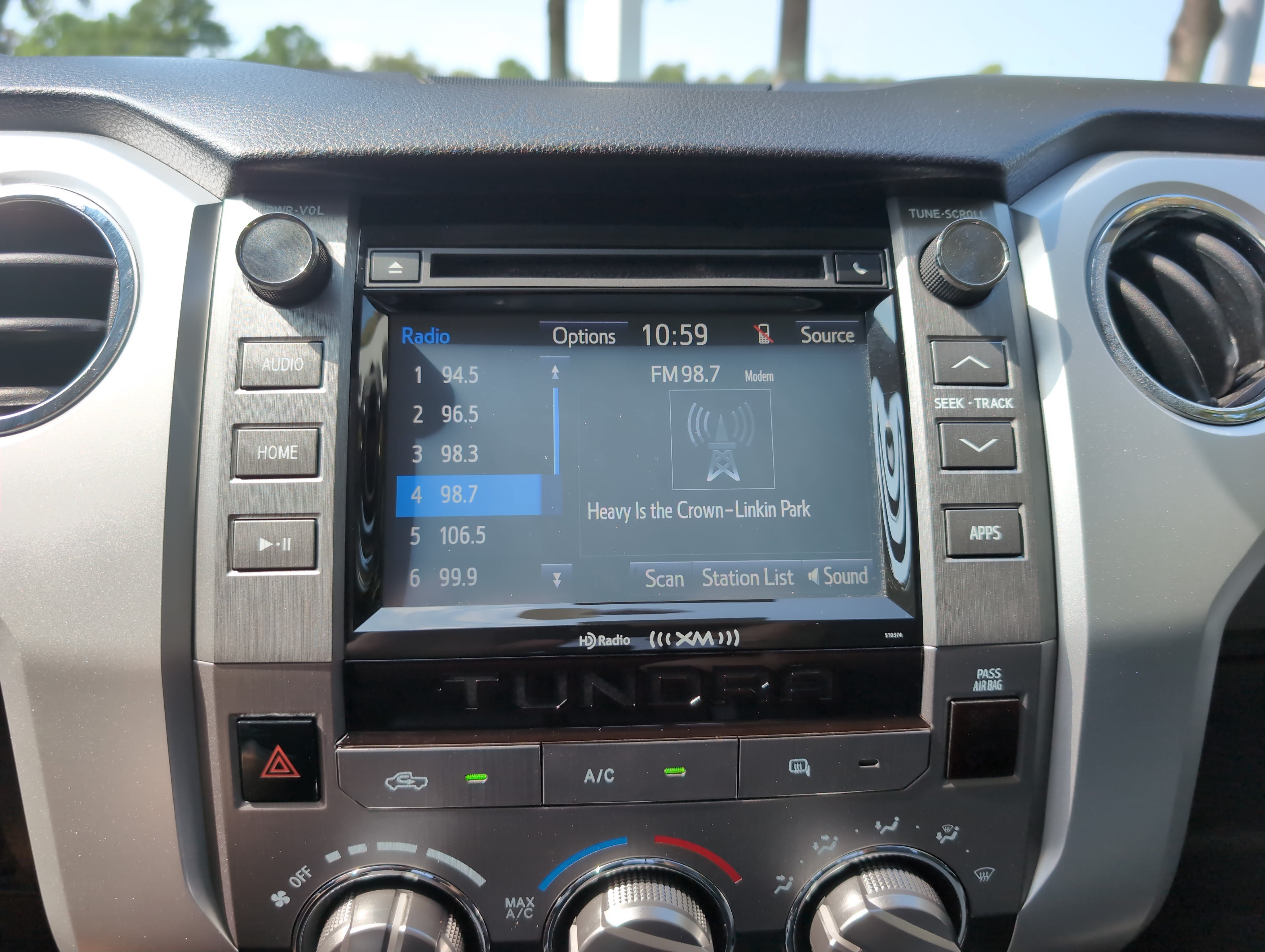 Used 2019 Toyota Tundra SR5 w/ SR5 Upgrade Package RWD image 23