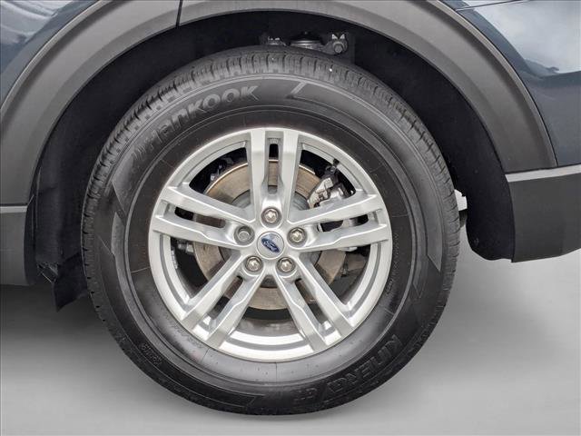 Used 2023 Ford Explorer XLT w/ Equipment Group 202A image 25