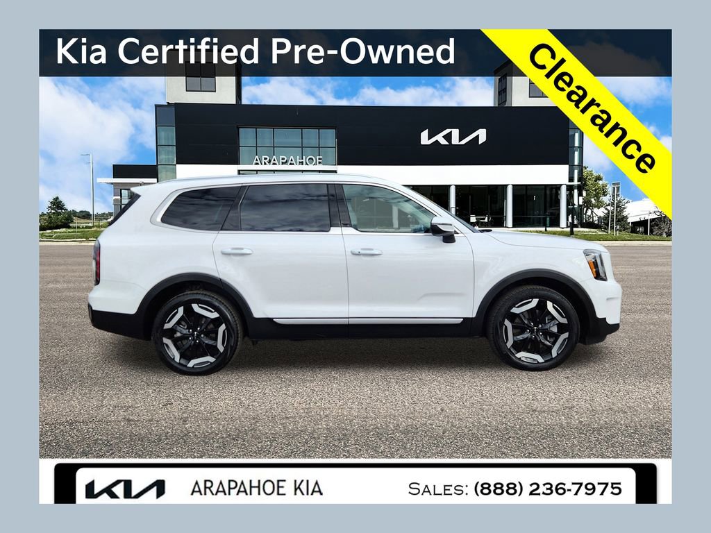 Certified 2025 Kia Telluride EX w/ EX Captain's Chair Package image 1