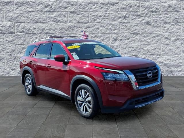 Used 2024 Nissan Pathfinder SL w/ Cargo Package video 1