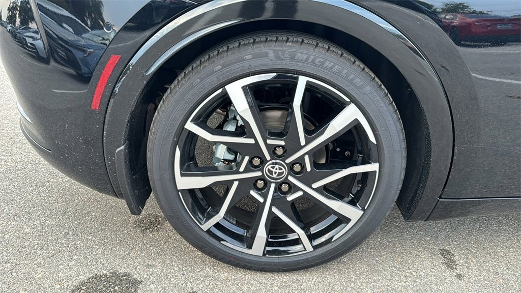 New 2026 Toyota Prius Plug-In Hybrid image 12