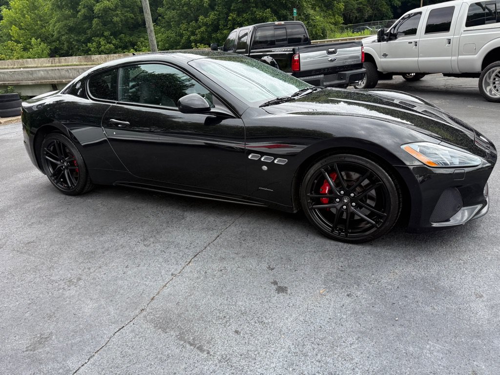 Used 2018 Maserati GranTurismo Sport RWD image 16