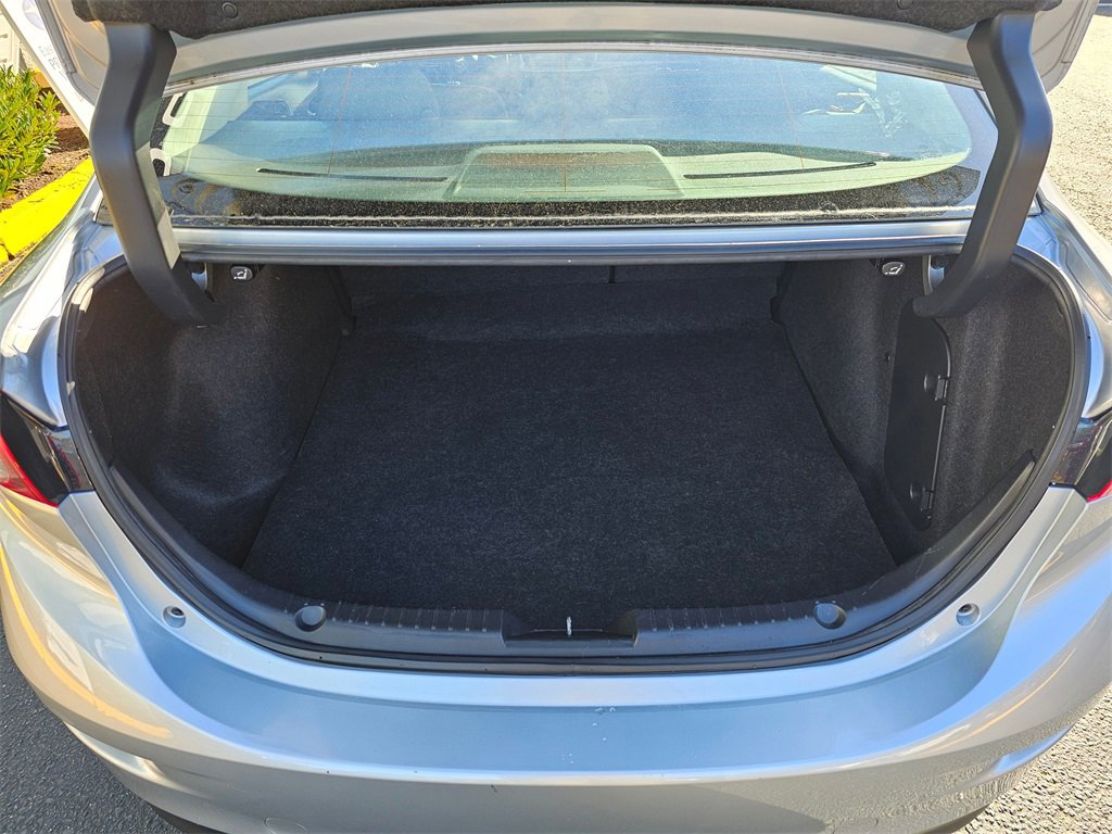 Used 2018 MAZDA MAZDA3 Sport image 14