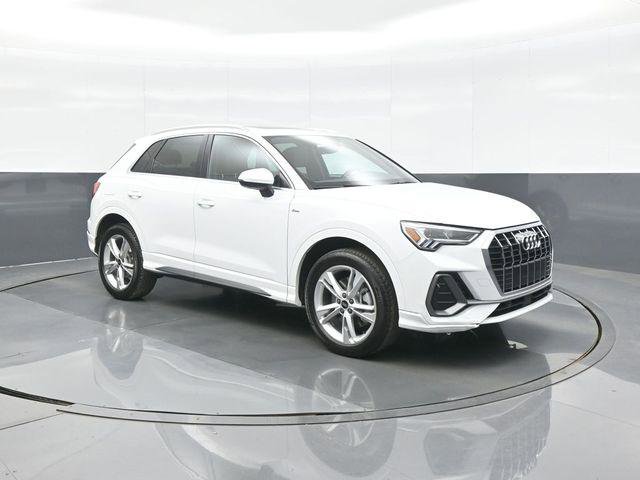 Used 2024 Audi Q3 2.0T Premium Plus