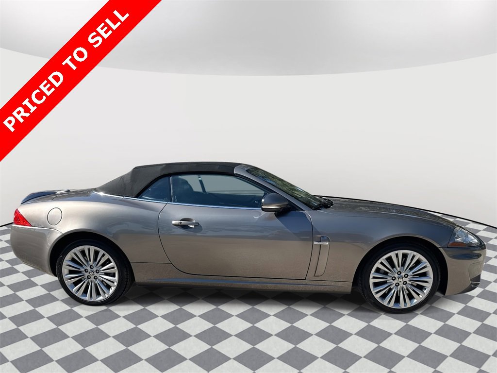 Used 2010 Jaguar XK Convertible image 6