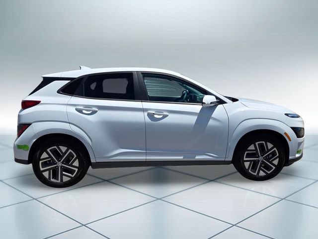 Used 2023 Hyundai Kona SE FWD image 4