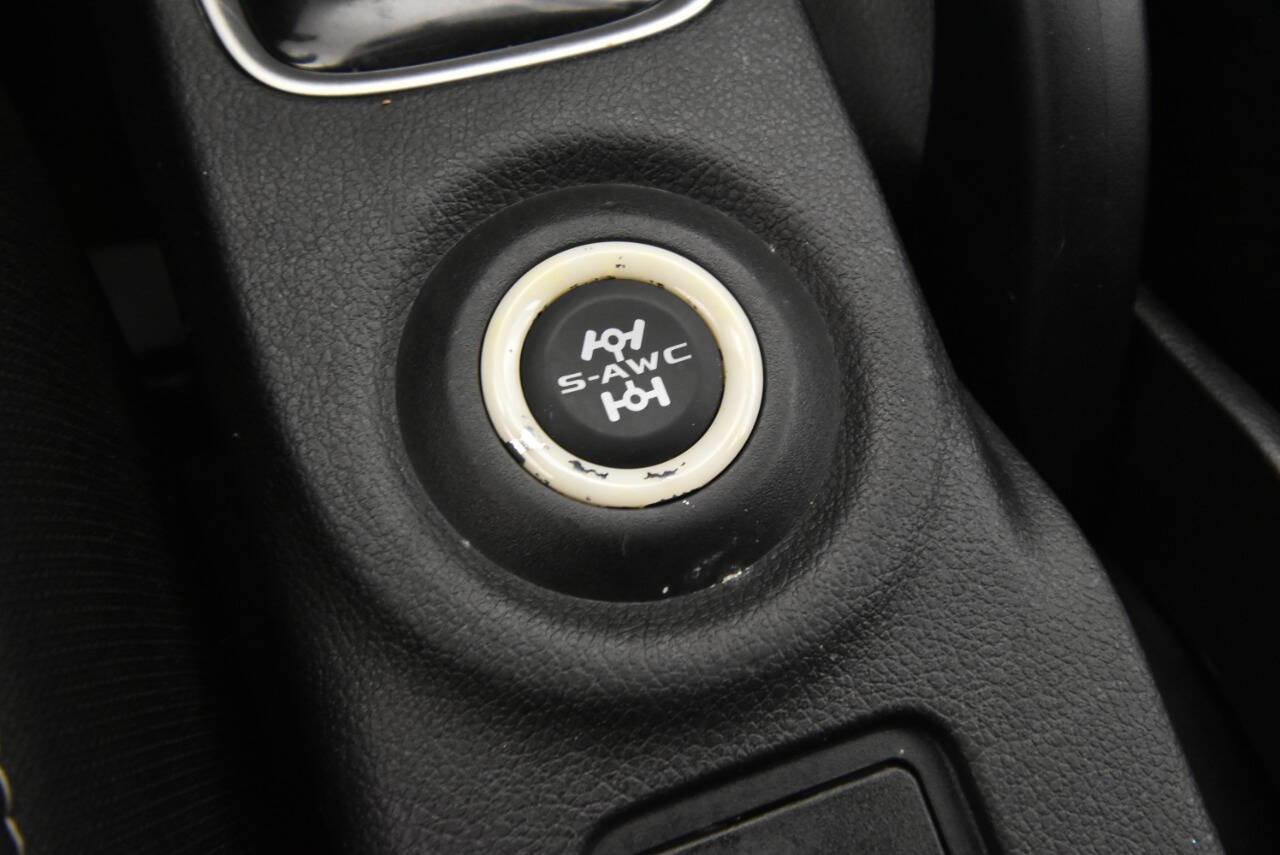 Used 2016 Mitsubishi Outlander ES image 19