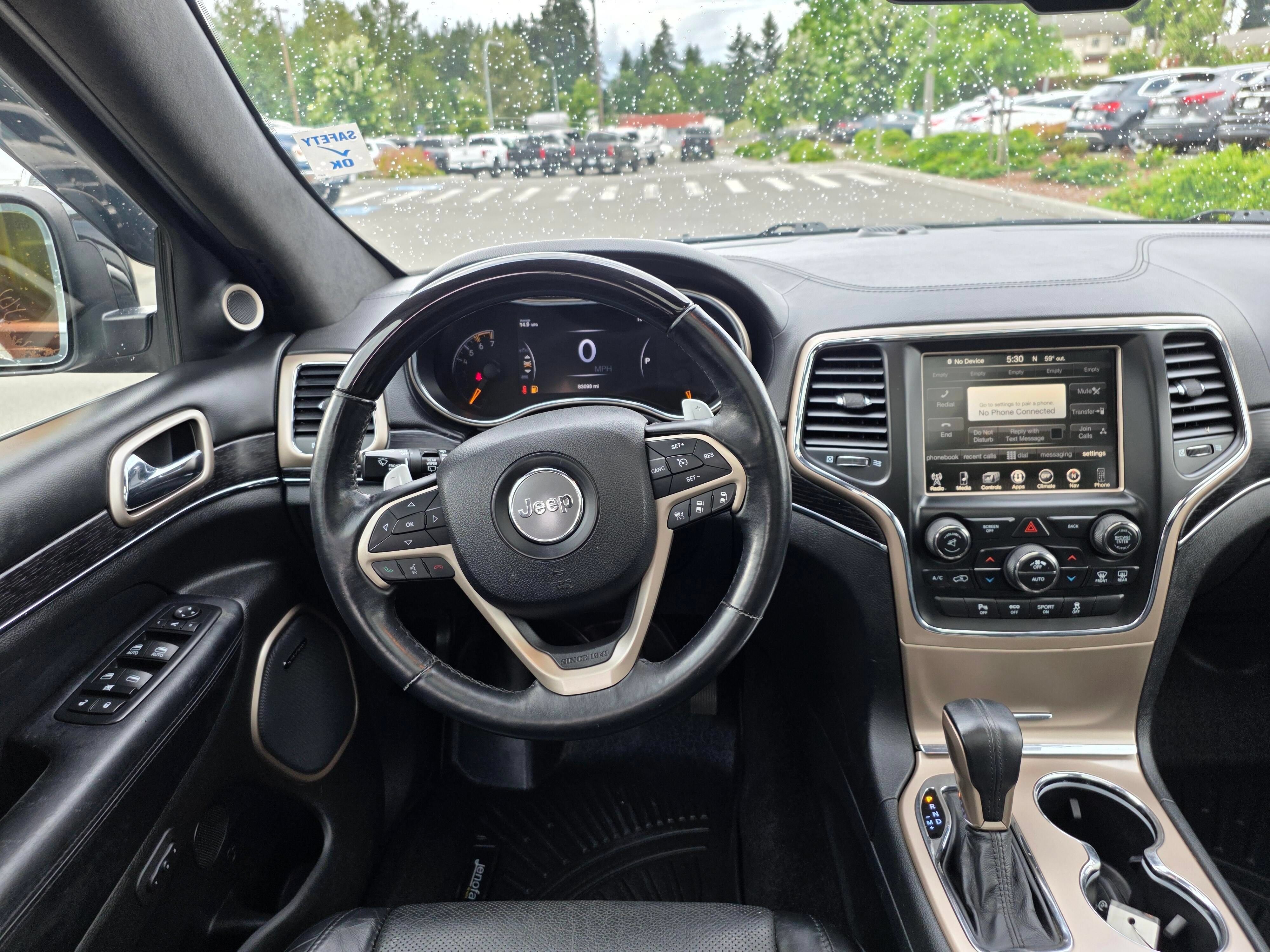 Used 2016 Jeep Grand Cherokee Summit w/ Premium Plus Apperance Group AWD/4WD image 11