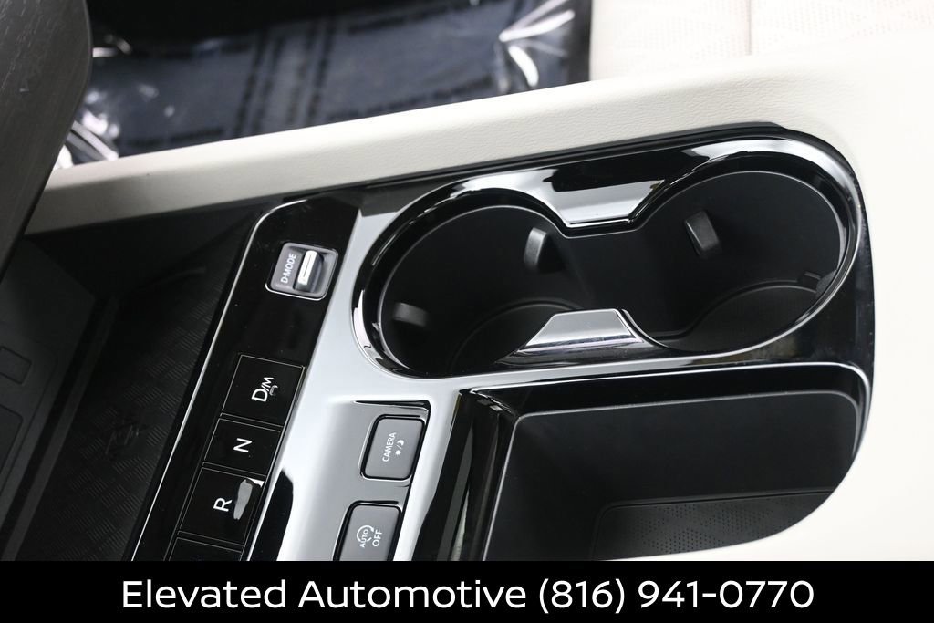 Certified 2025 Nissan Murano Platinum w/ Cargo Package AWD/4WD image 25