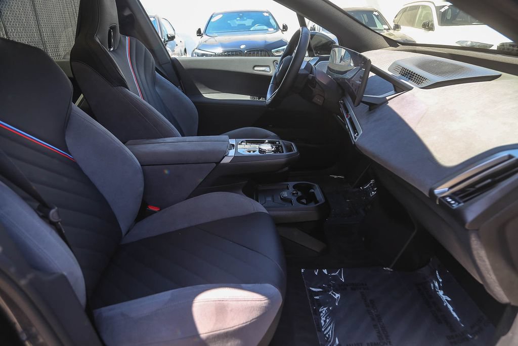 Used 2026 BMW iX M70 AWD/4WD image 12