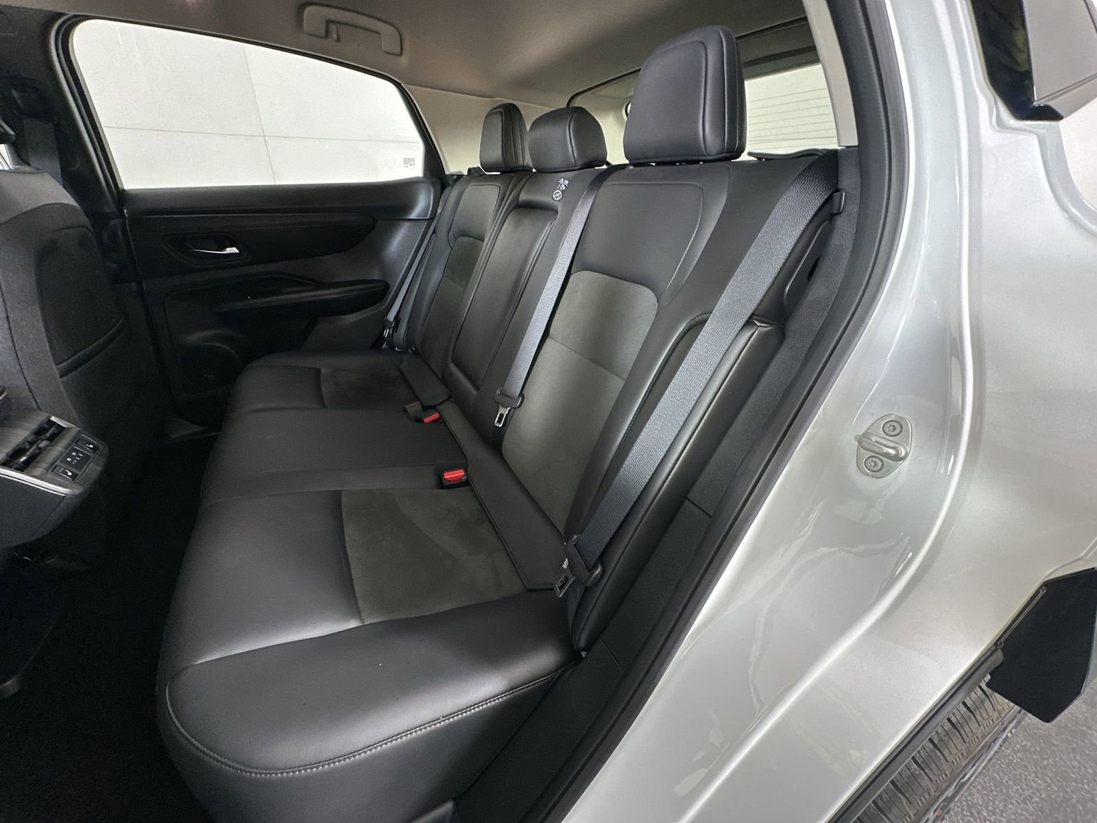 Certified 2024 Nissan Ariya AWD image 23