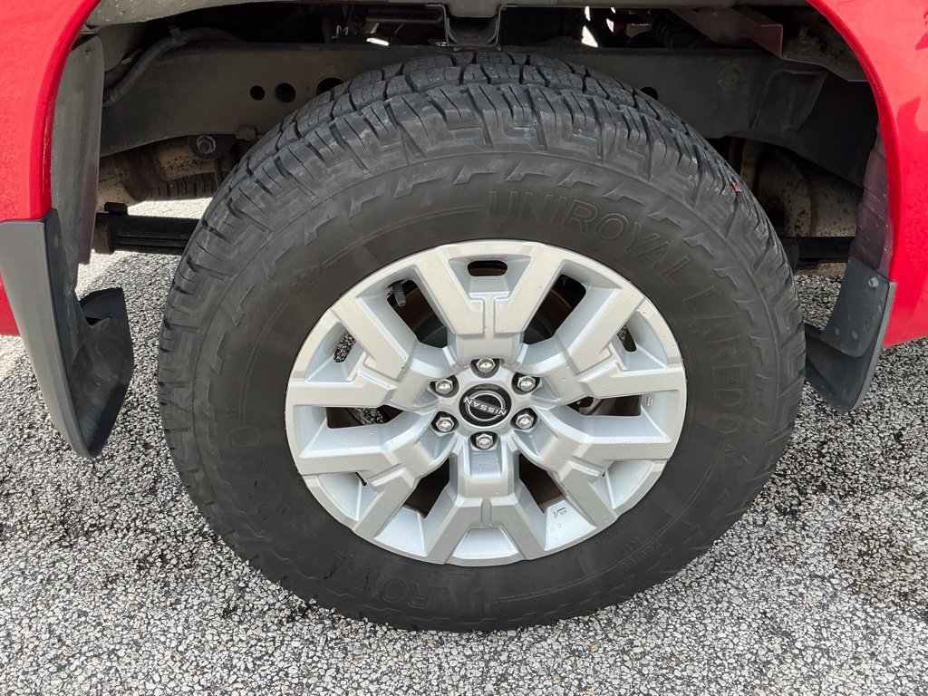 Used 2022 Nissan Frontier SV w/ Technology Package AWD/4WD image 16