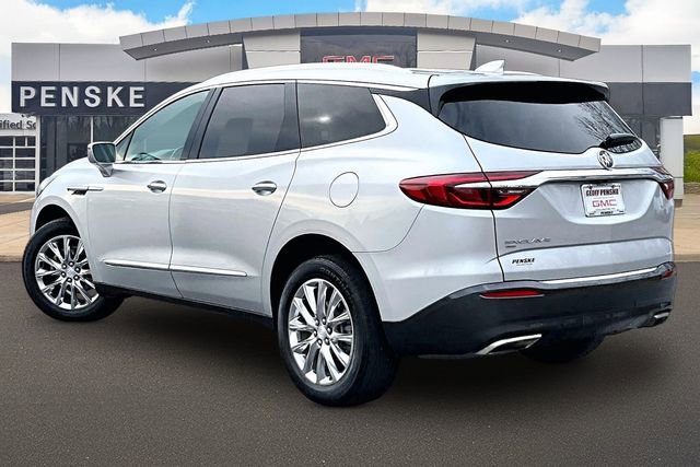 Used 2020 Buick Enclave Premium w/ Sun and Sites Package image 14