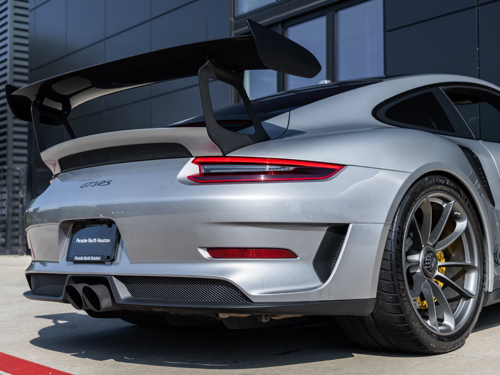 Certified 2019 Porsche 911 GT3 RS RWD image 20