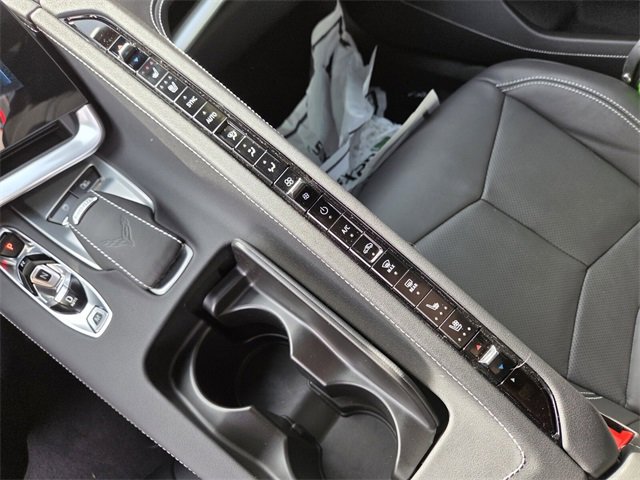 Used 2024 Chevrolet Corvette Stingray Preferred Conv image 21