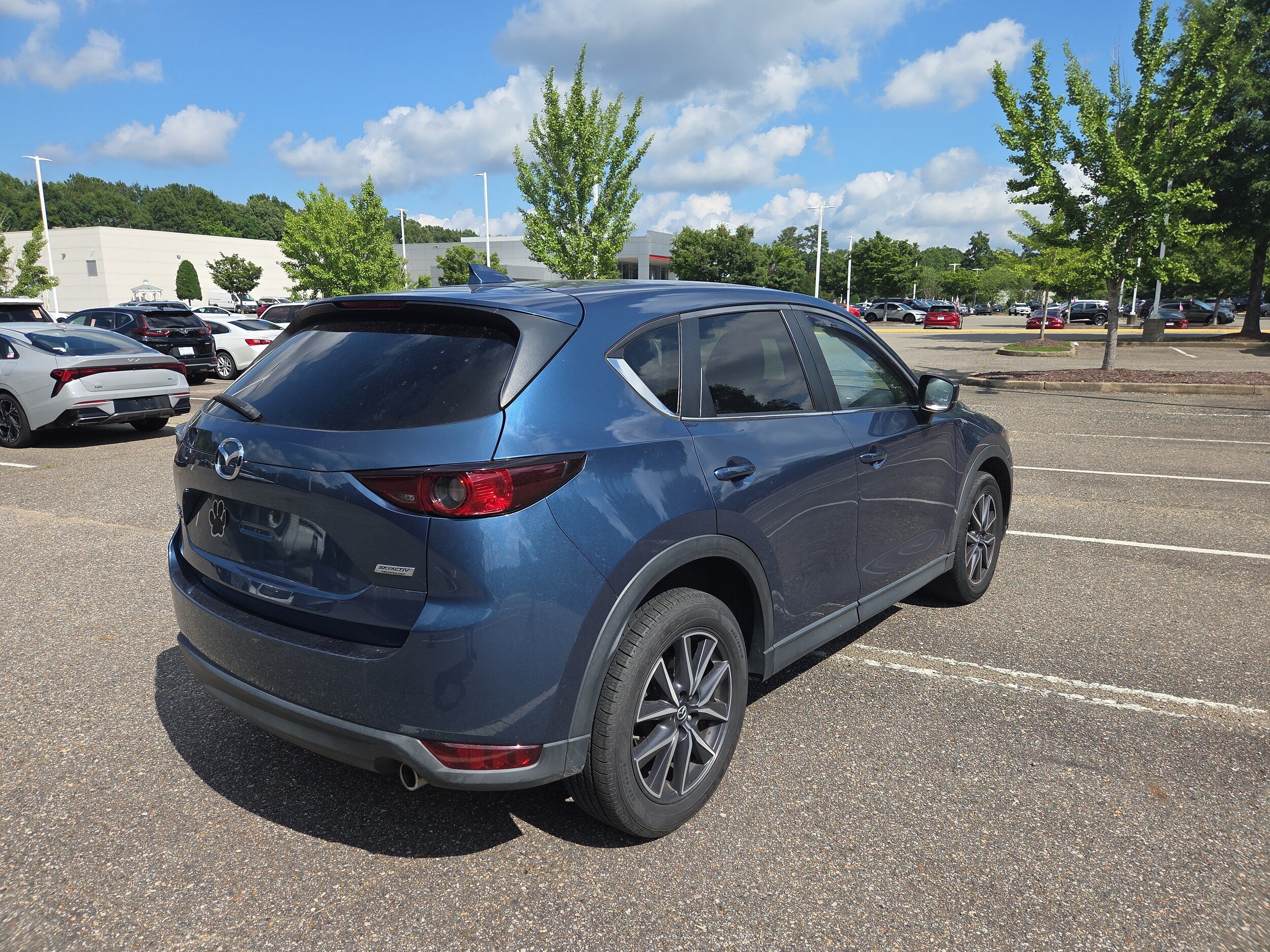 Used 2018 MAZDA CX-5 Touring AWD/4WD image 3