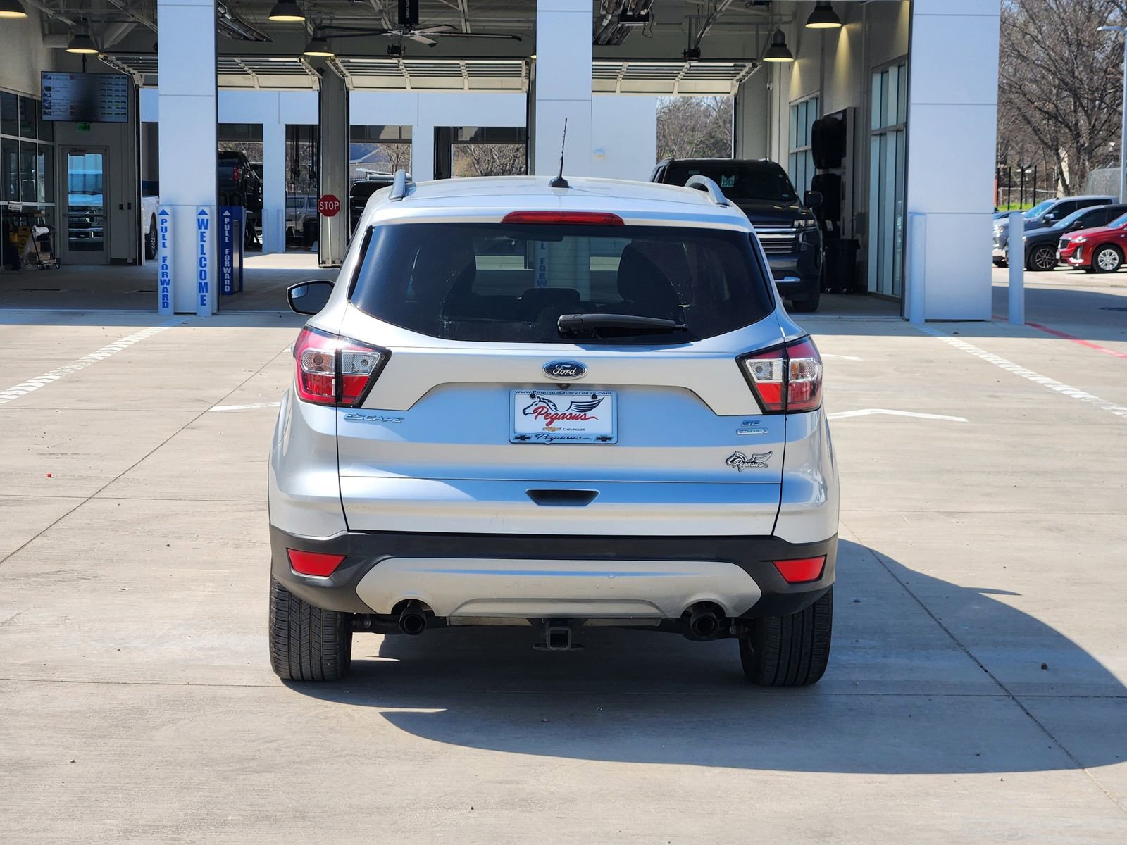 Used 2018 Ford Escape SE image 7