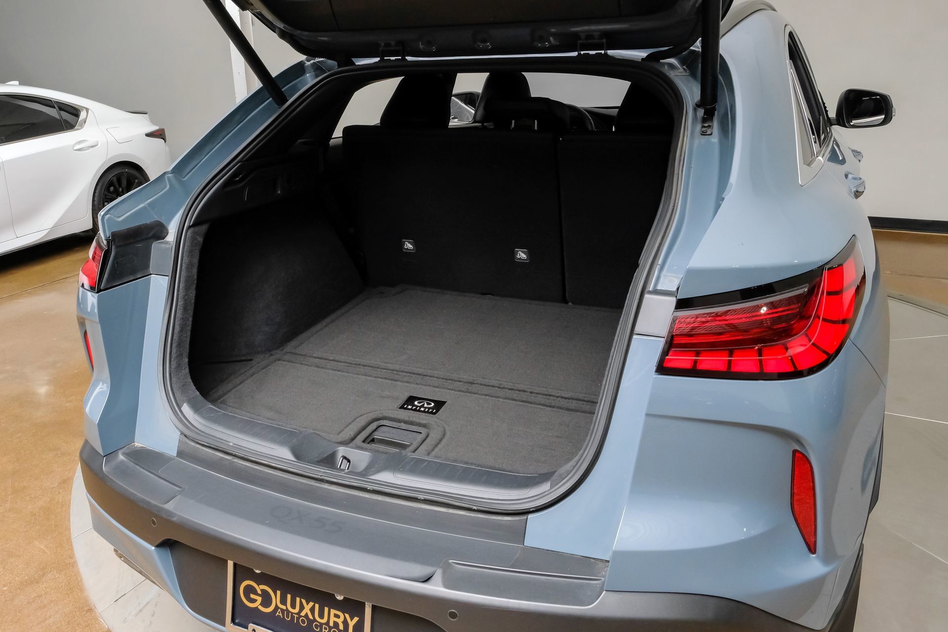 Used 2023 INFINITI QX55 Luxe w/ Cargo Package image 53