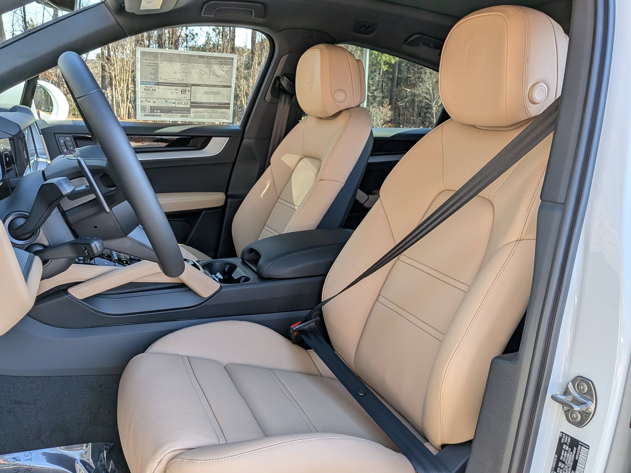 New 2026 Porsche Cayenne Coupe AWD/4WD image 5