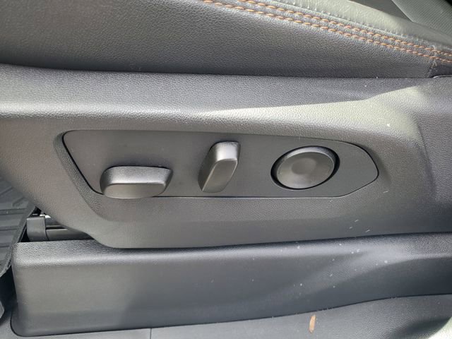 Used 2026 GMC Sierra 2500 AT4 image 7