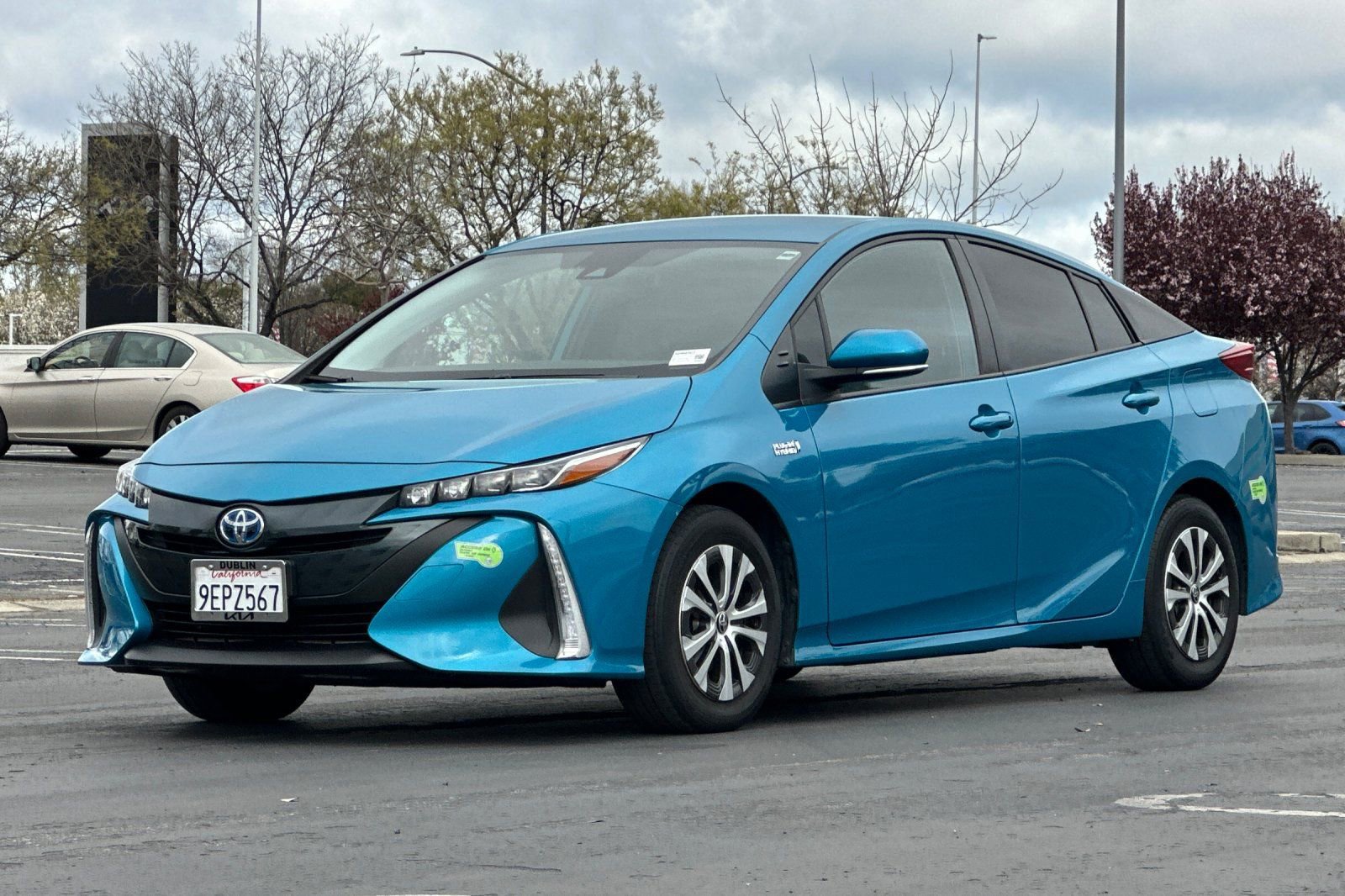 Used 2022 Toyota Prius Prime XLE image 8