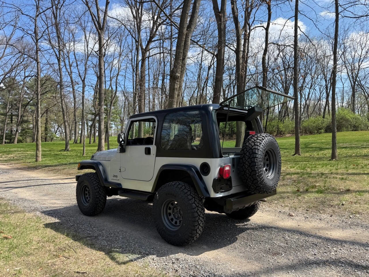 Used 2003 Jeep Wrangler SE image 15
