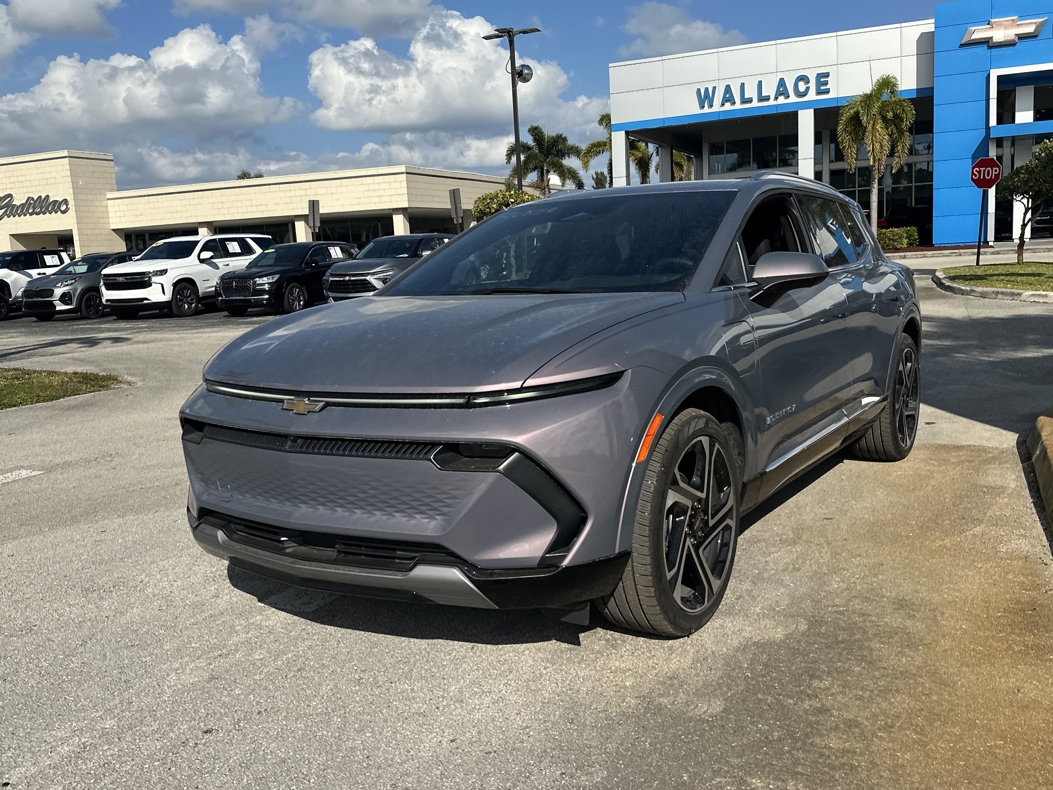 New 2026 Chevrolet Equinox EV LT w/ Convenience Package II image 2