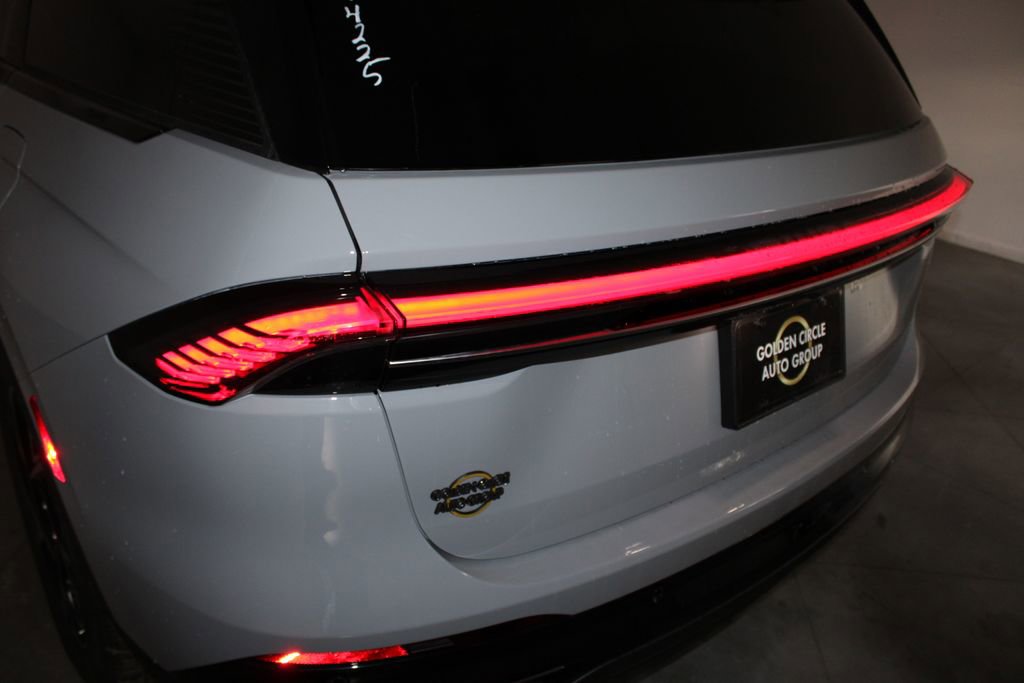 New 2026 Lincoln Nautilus Premier image 54