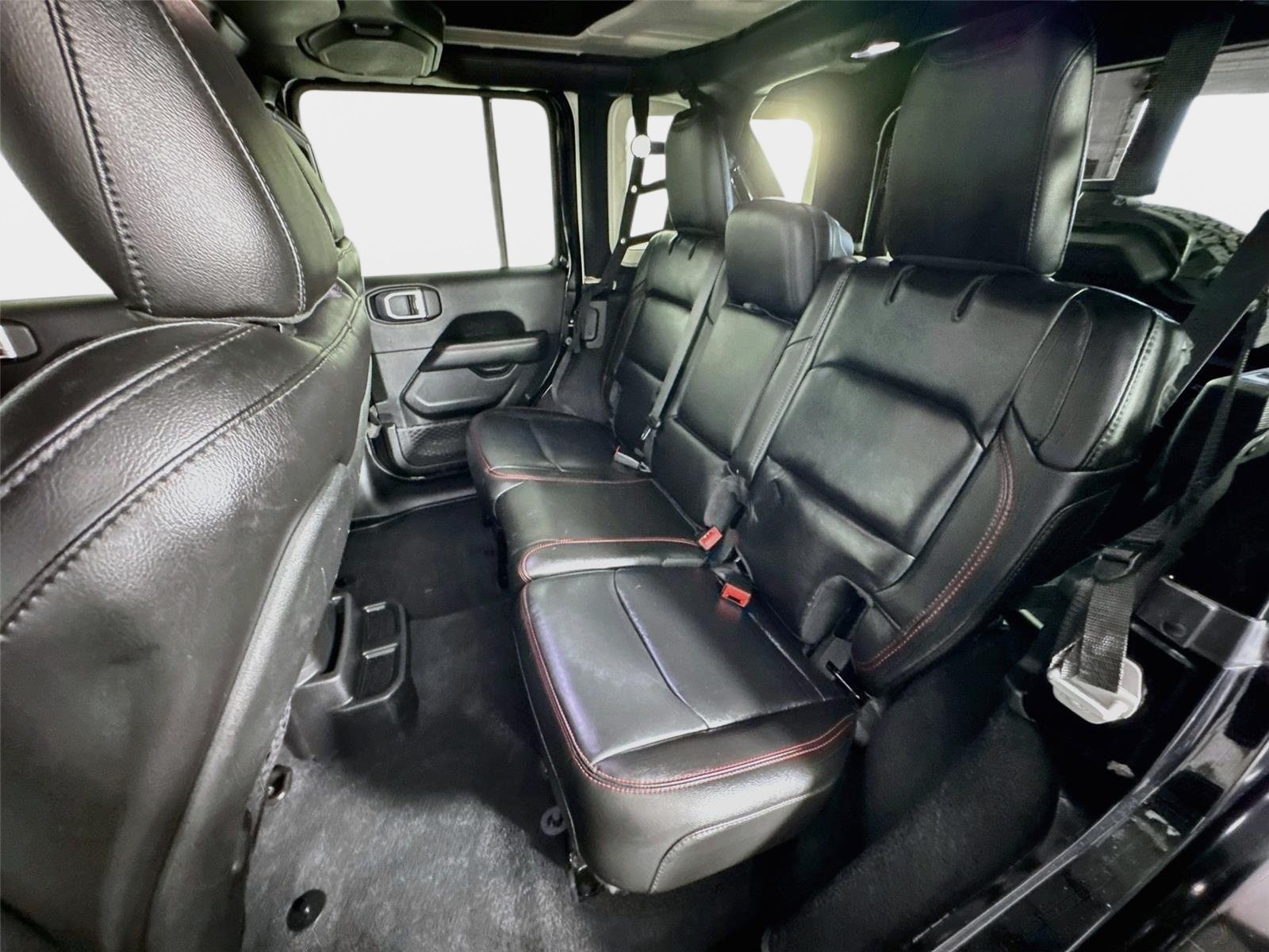 Used 2020 Jeep Wrangler Unlimited Rubicon AWD/4WD image 22