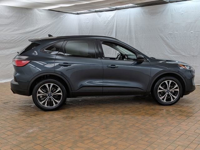 Certified 2022 Ford Escape SE w/ SE Sport Appearance Package image 8