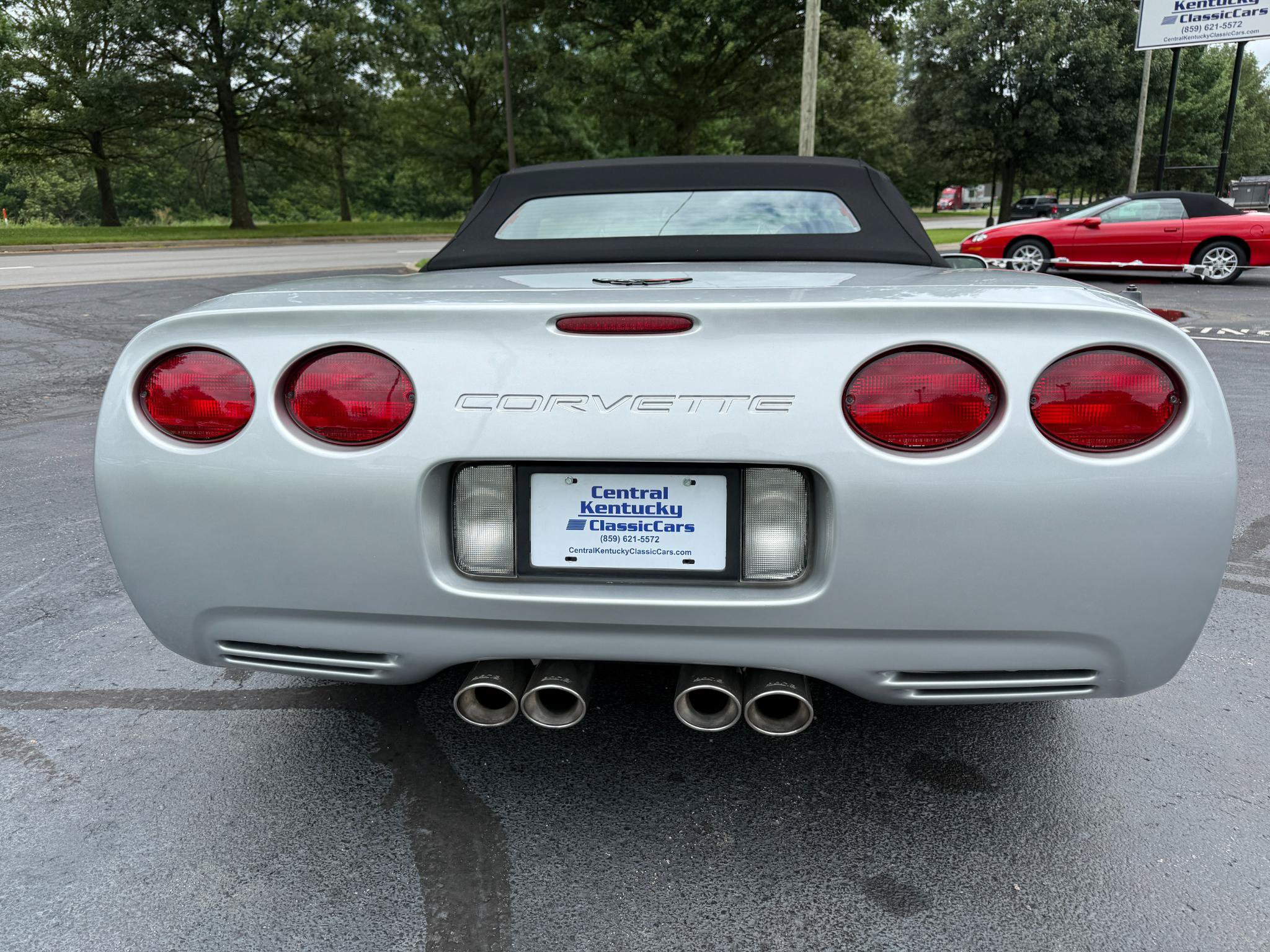 Used 2002 Chevrolet Corvette Convertible w/ Preferred Equipment Group2 RWD image 16