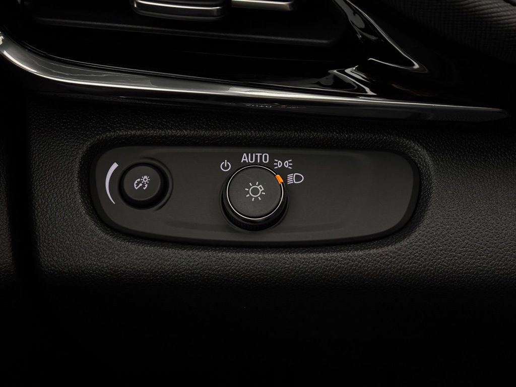 New 2026 Buick Envista Sport Touring w/ Convenience I Package image 22