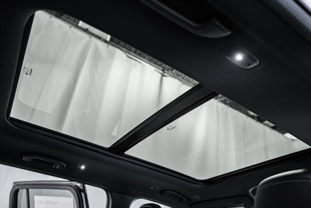 New 2025 Jeep Grand Cherokee Limited image 34